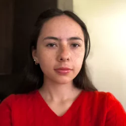 Headshot of Diana Portugal - Undergraduate Research Assistant